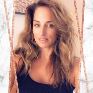 Meet your Posher, Alissa